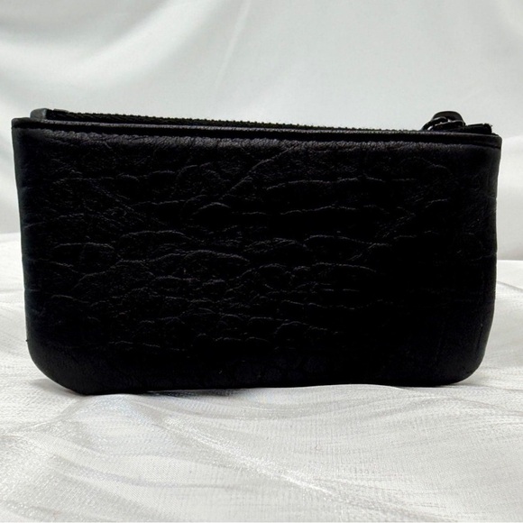 Saint Laurent YSL Black Croc
Embossed Calfskin Leather Coin
Pouch - Picture 3 of 10